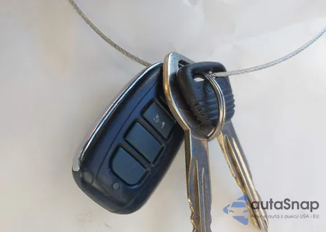 2000 Honda Civic Lx из США, поврежденный, VIN 2HGEJ6677YH583525